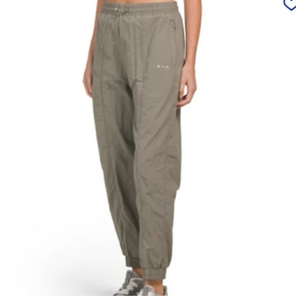 Anthropologie Wilo the Label Joggers in Green size Medium